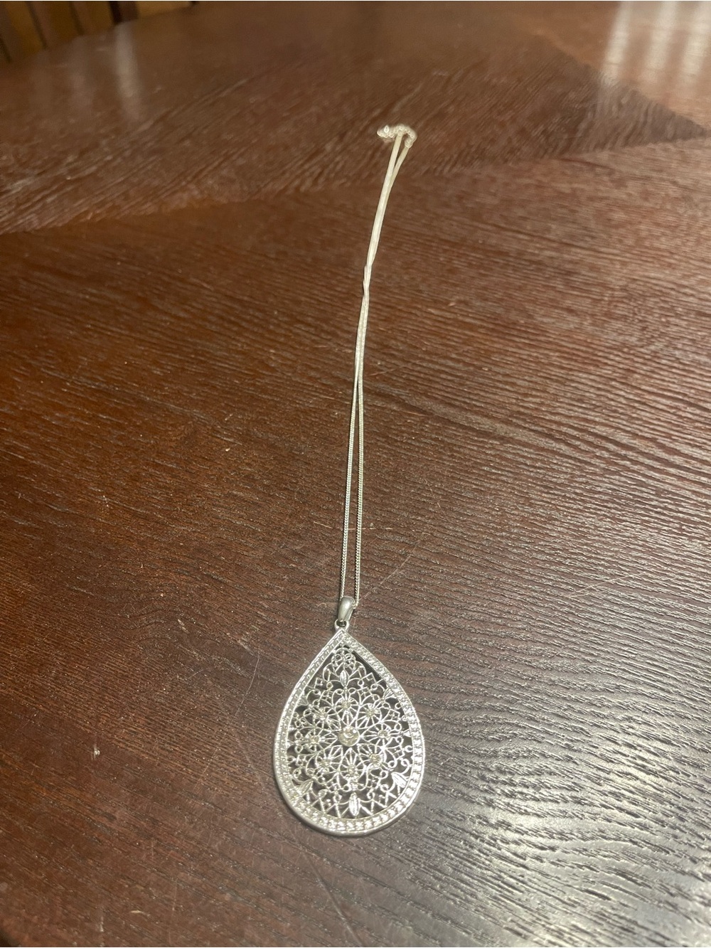 Delicate Silver Teardrop Filigree Pendant Necklace - Women's Jewelry